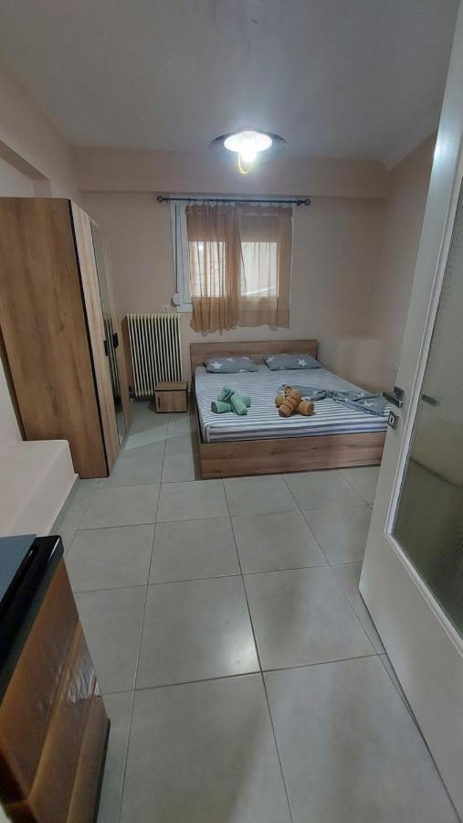 Dream In 2020 Renovated, Sunny Apartment